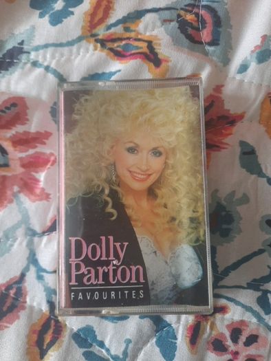 vintage dolly Parton cassette