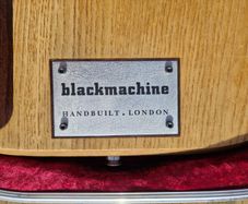Blackmachine B6 2011