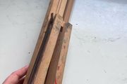 Easel