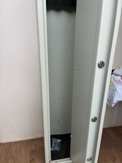 3 gun safe