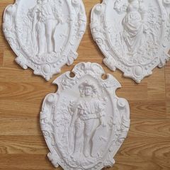 Vintage Plaster wall plaques