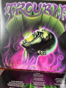 Trouble - Plastic Green Head