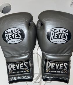 Cleto Reyes 16oz Boxing Gloves