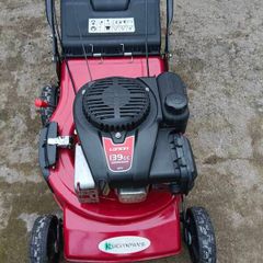 Almost new self drive lawnmower with Honda engine Loncin, which starts half pull.