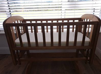Rocking crib