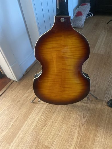 epiphone bass