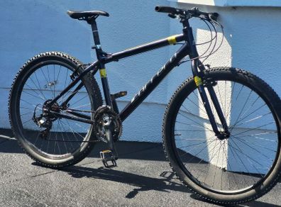 Mountain Carerra Axle 27.5 Wheels