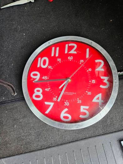 Kitchen clock