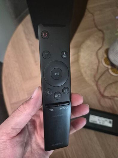 Samsung T420 Subwoofer, Soundbar and remote