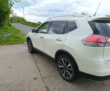 Nissan X-Trail 2015 year 7 seater