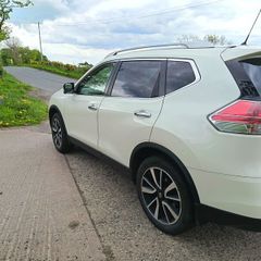 Nissan X-Trail 2015 year 7 seater