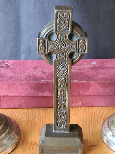 Mcharp Celtic  Cross Plus 2 E P N.s Candlesticks  With Barley Twiist Stems & Bevelled Base.