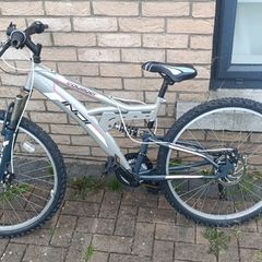 Kid's/ ladies bike