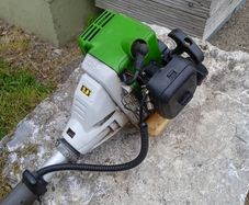 garden strimmer