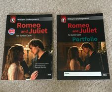 Romeo and Juliet play and portfolio book set