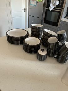 Pending Collection Denby Jet Stripe set