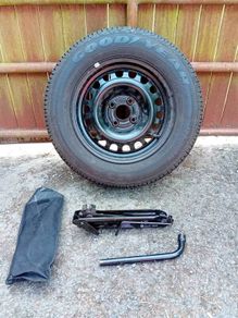 2007 opel corsa D spare wheel