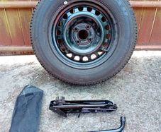 2007 opel corsa D spare wheel