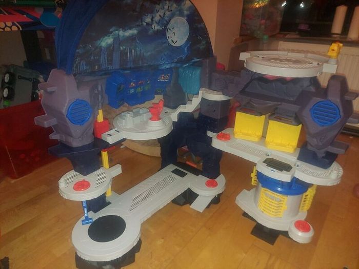 batman cave