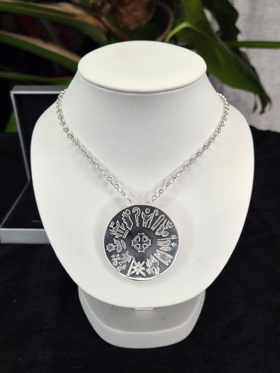 Solvar History of Ireland Sterling Silver Pendant Brooch Necklace Set Boxed