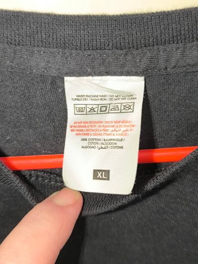 Aha concert t shirt size XL