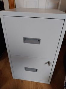 2 drawer filing cabinet. In perfect condition. Locks work2 drawer filing cabinet. In perfect condition. Locks work