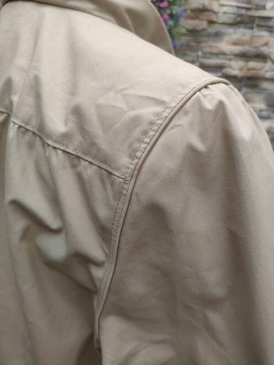 Vintage 80s London Fog Beige Trenchcoat size 10R(fit up to uk 12 or 14 ) postage included