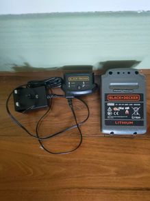 Black and Decker Battery & Charger