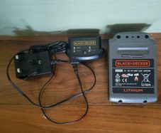 Black and Decker Battery & Charger