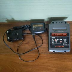 Black and Decker Battery & Charger