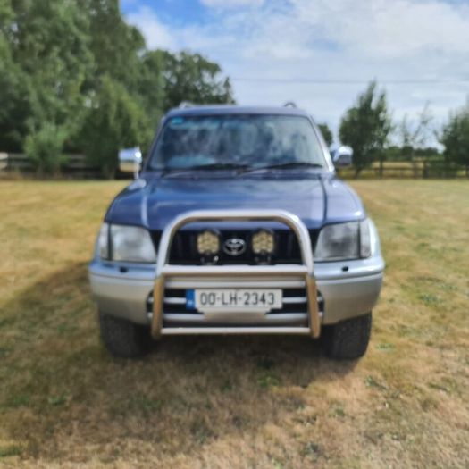 Toyota Land Cruiser 2000