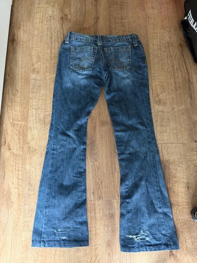 Flared jeans
