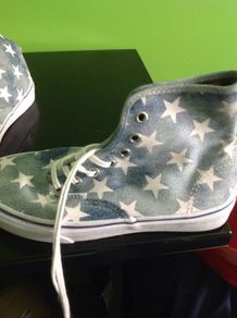 funky vans high tops with cool US flag stars print.