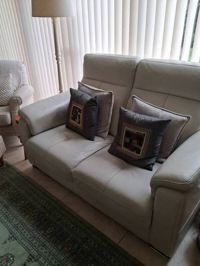 Stunning Harvey Norman Cream Italian Leather Two Seater Sofa