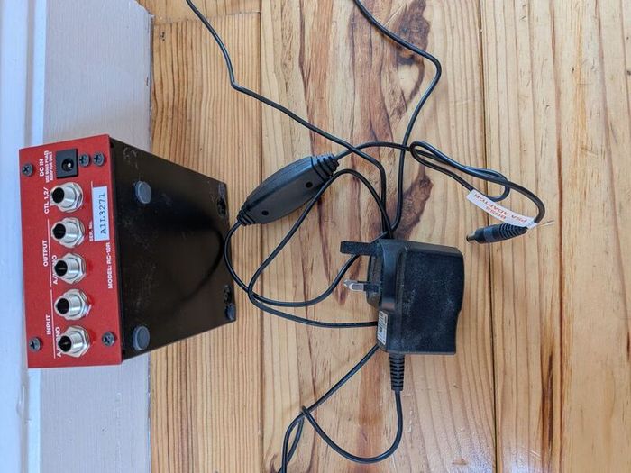 Boss RC-10R Rhythm Loopstation Looper Pedal