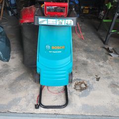 Bosch AXT 2200 garden shredder