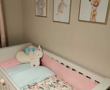 Baby Girl Cot Bedding, Barely used, perfect condition NOT THE BED, PLEASE READ DESCRIPTION.