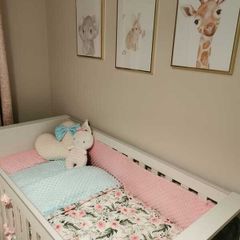 Baby Girl Cot Bedding, Barely used, perfect condition NOT THE BED, PLEASE READ DESCRIPTION.