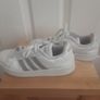 Trainers/Adidas Regular Fit .. Size: 4 UK 36.5 EU .. Colour: White .. Price Drop Image 3