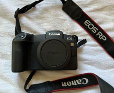 Canon RP