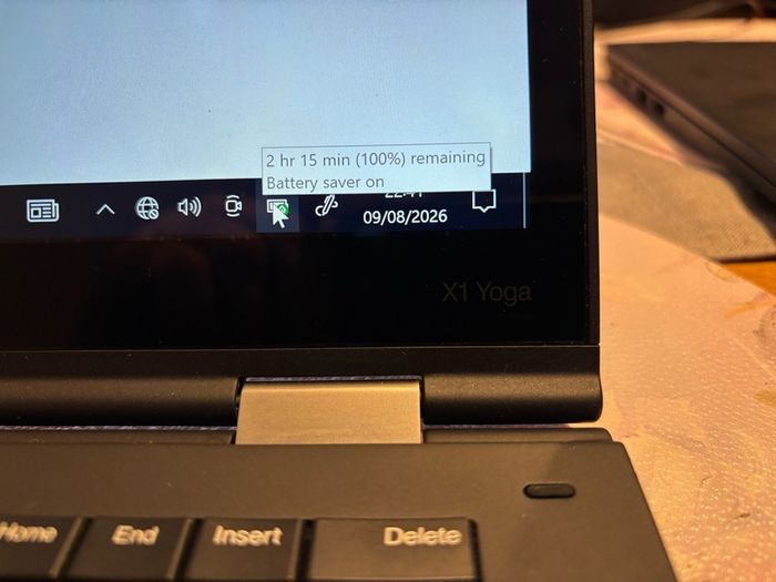 lenovo ThinkPad X1 Yoga gen2 , i7 g7,8gb ram ,no SSD ,WQHD IPS TOUCH SCREEN