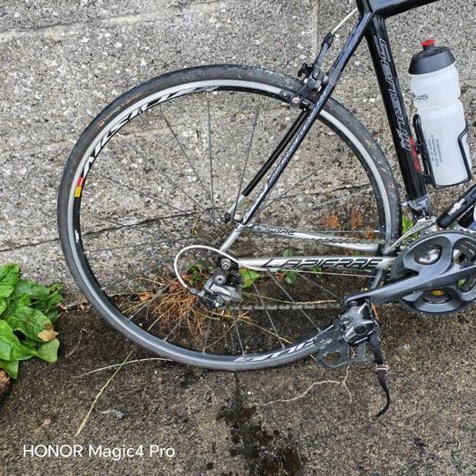 Men' Carbon Fibre Racing bike