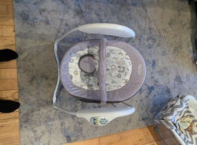Graco glider lite baby swing