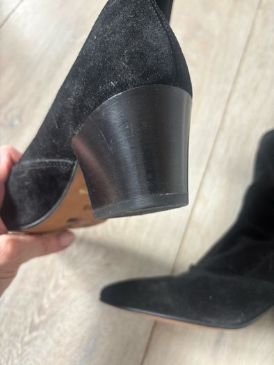clarks suede womans ankle boot