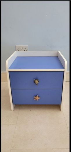 Side Locker