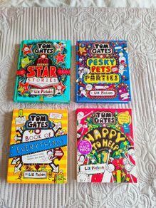 Tom Gates book bundle 4 Like New condition