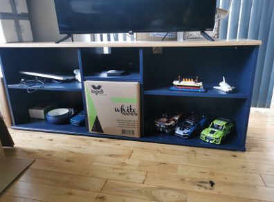 TV cabinet