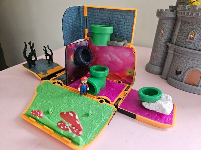 Super Mario toy bundle