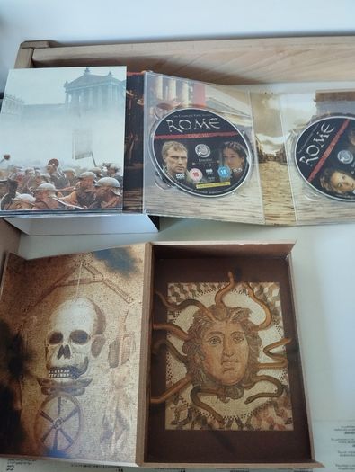 Rome The Complete First Season (DVD  wooden Box Set)