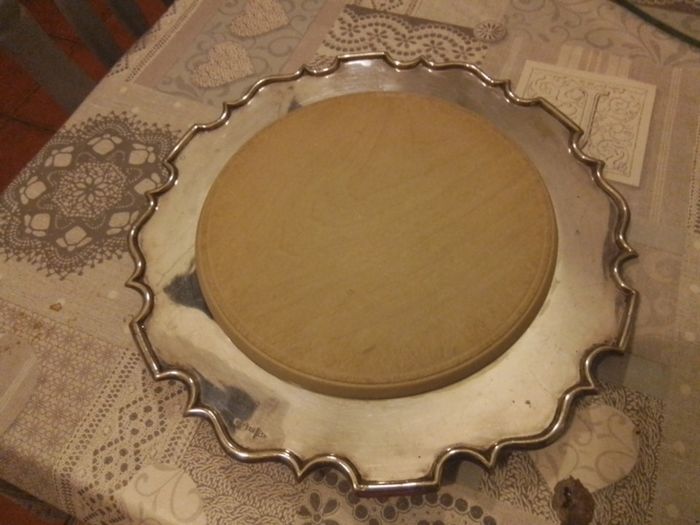 Walker & Hall Silver Plated Bread/ Cheese Server